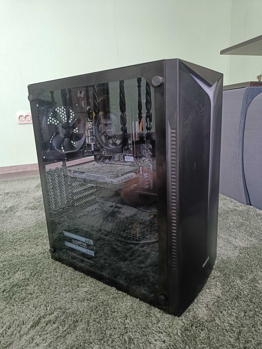 Продам комп'ютер (монітор в подарунок)