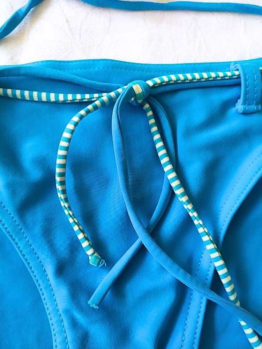 Morski niebieski marynarski strój kąpielowy dwuczęściowy wiązany S 36