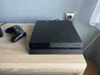 PlayStation 4 500gb + 1 pad + 4 gry