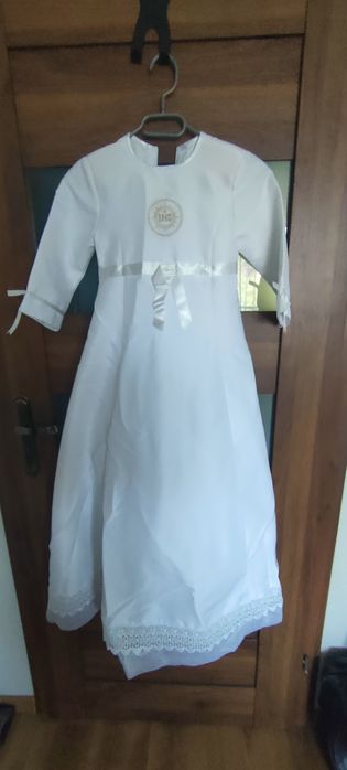 Sukienka komunijna.     .
