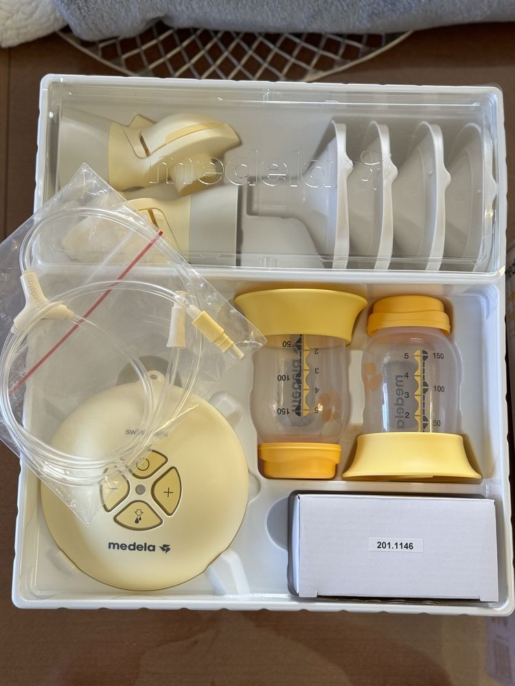 Medela Електричний молоковідсмоктувач Swing Maxi Flex + топ для нього