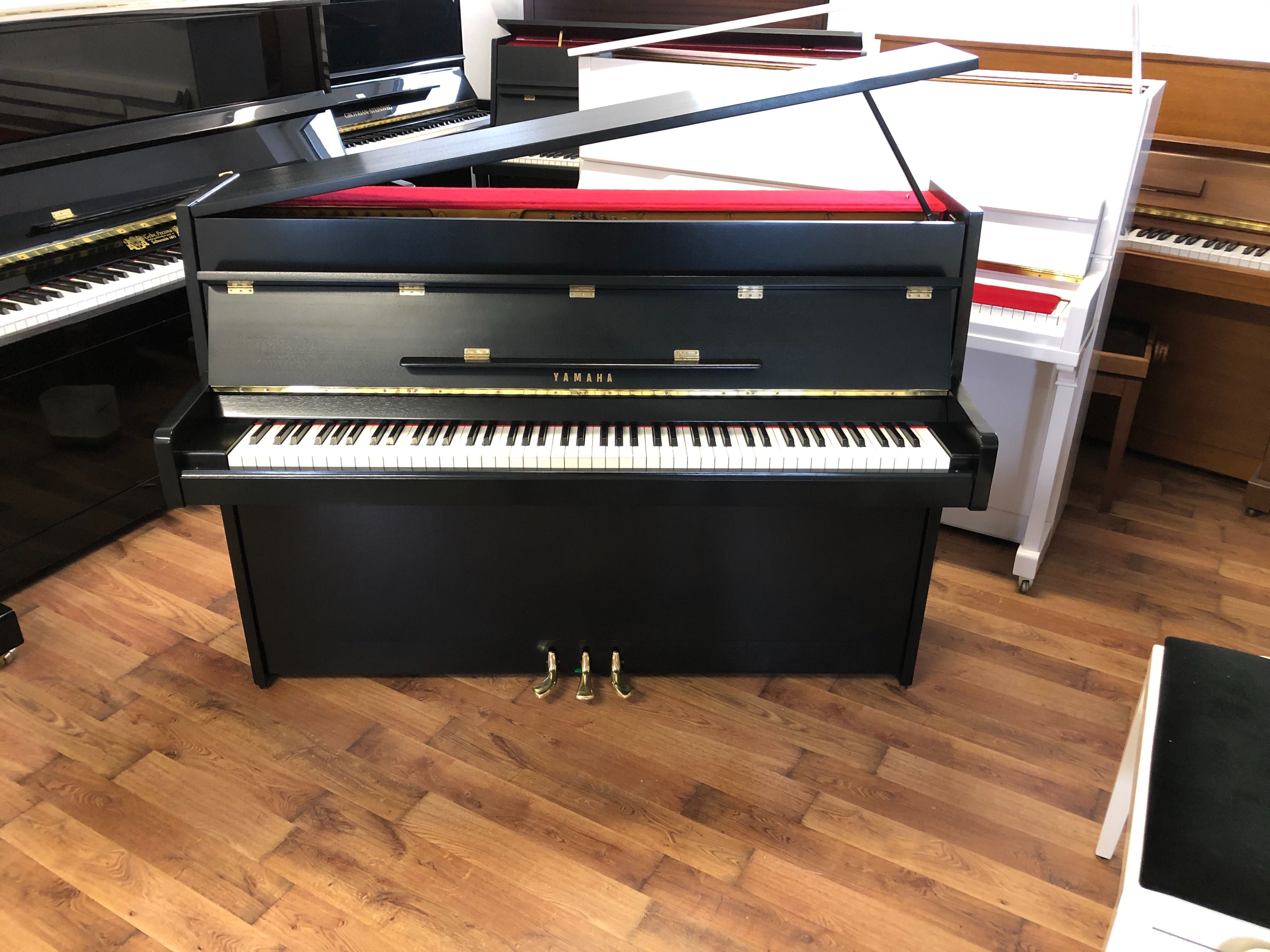 Pianino yamaha czarne All Inclusive