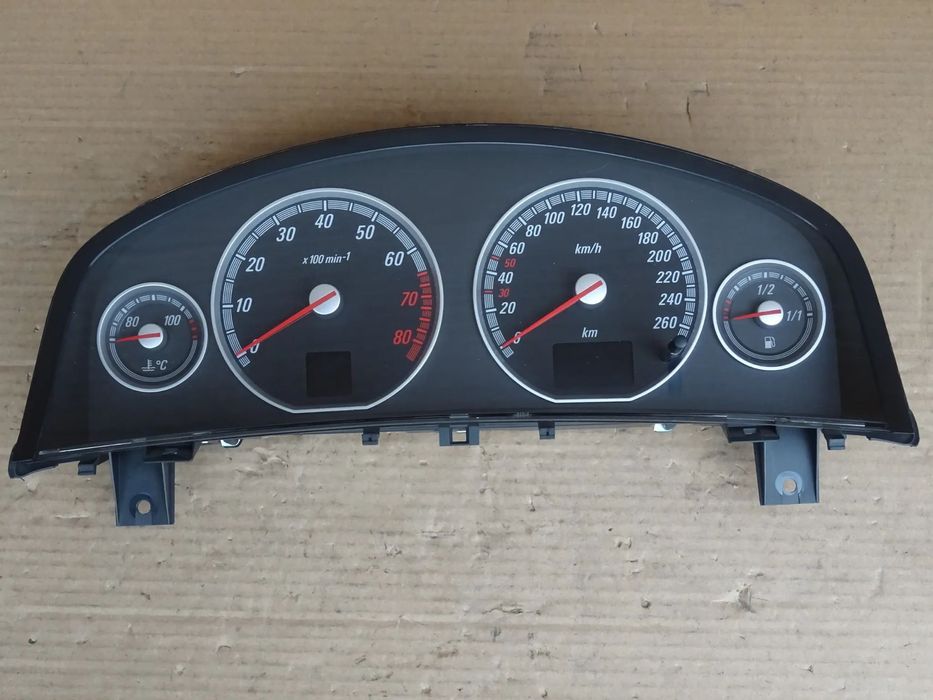 LICZNIK ZEGARY VECTRA C GTS SIGNUM CHROM CZYSTY  BENZYNA FULL KOD PIN 0 KM