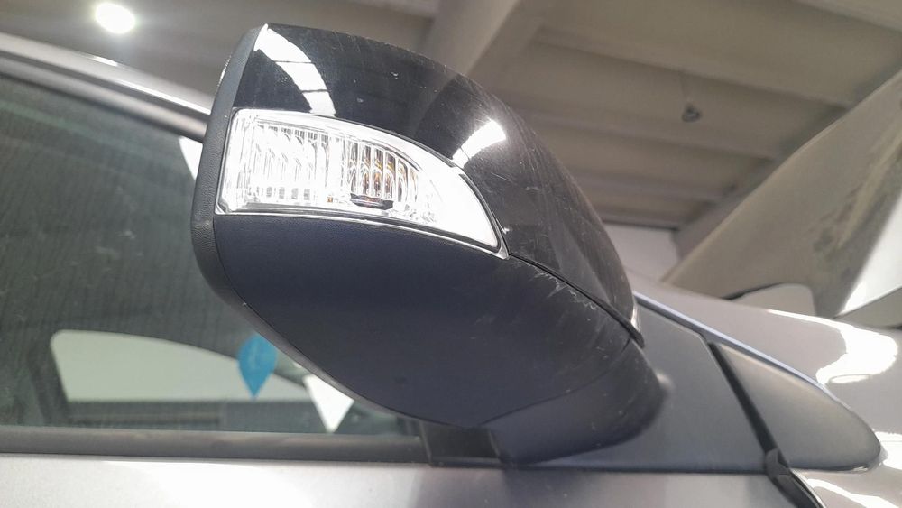 Retrovisor / espelho direito RENAULT Megane III Grandtour (KZ0/1)