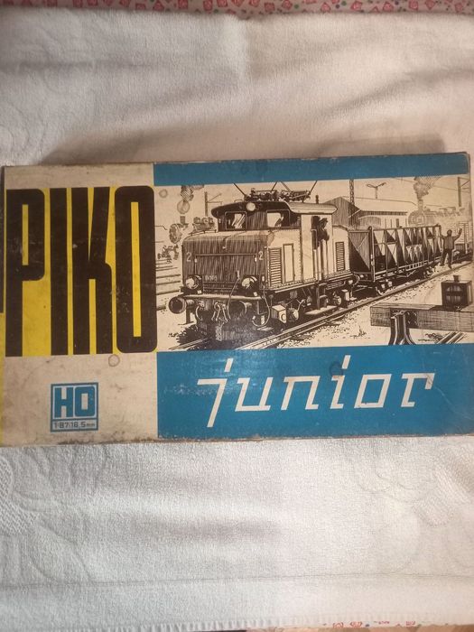 Игрушечная железная дорога PIKO