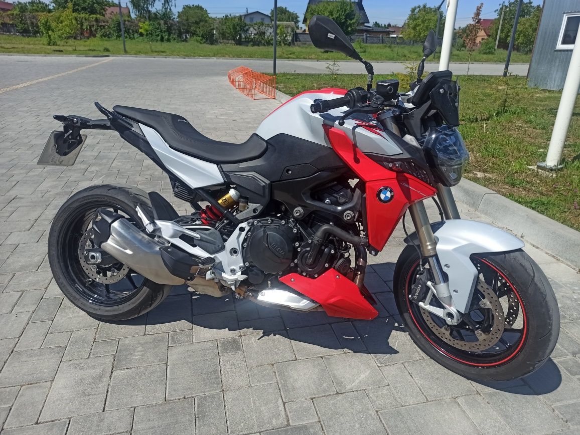 Мотоцикл BMW F900R