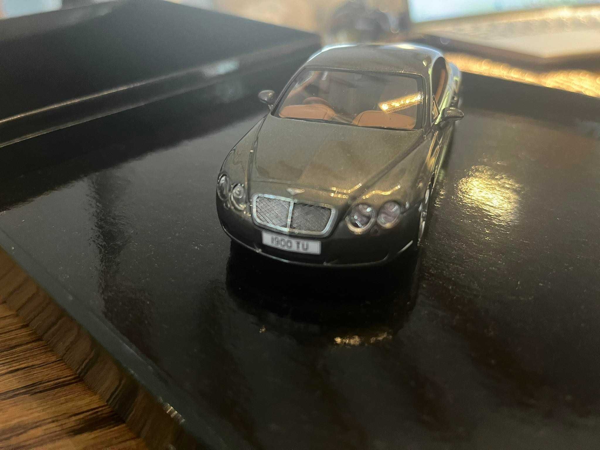 Model auta Bentley 1:43 Continental GT 2003