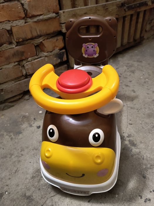 Jezdzik pchacz hipopotam Animals planet