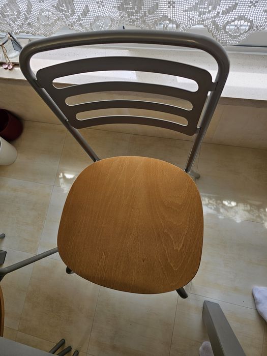 Mesa cozinha tampo vidro + 4 cadeiras