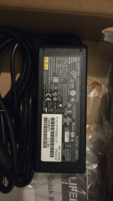 Dockstation laptop Fujitsu