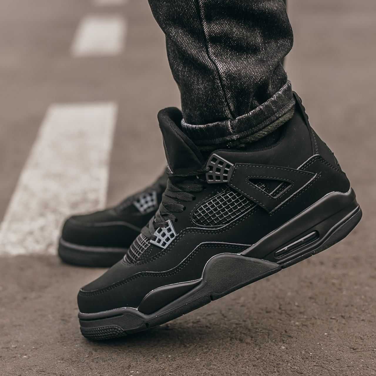 Мужские кроссовки Nike Air Jordan Retro 4 "Black Cat" Размеры 40-45