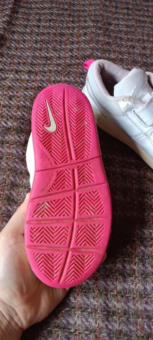 Snikersy Nike białe 32