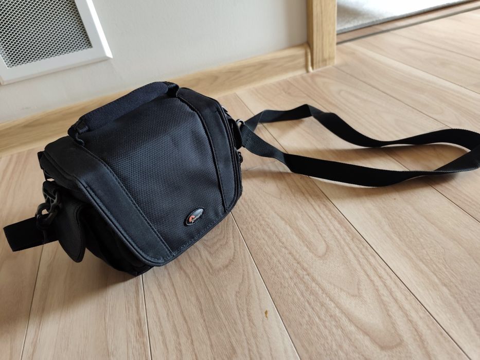 Torba na aparat lowepro edit110