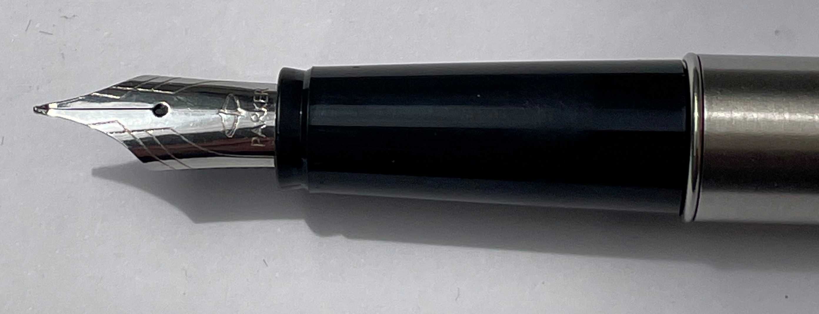 Parker frontier caneta tinta permanente