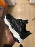 B22 Preto e Branco