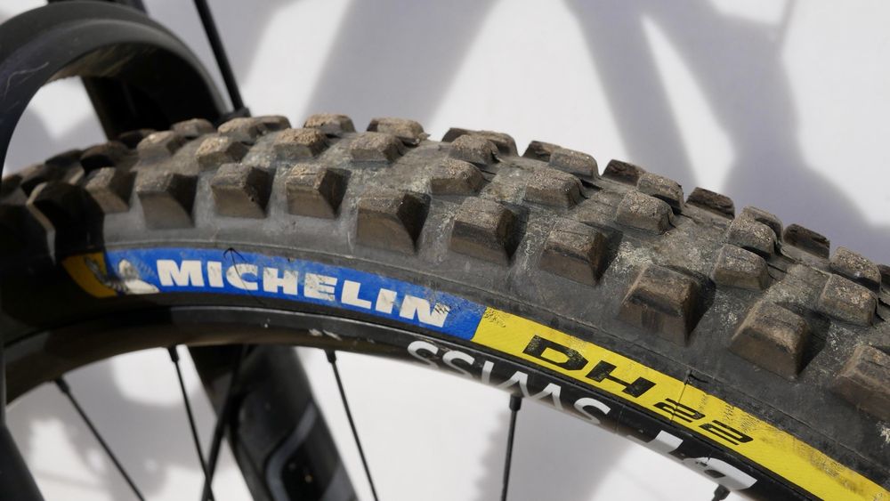 Focus Jam 6.9 2025 - M shimano XT Fox DT Chromag PNW Michelin