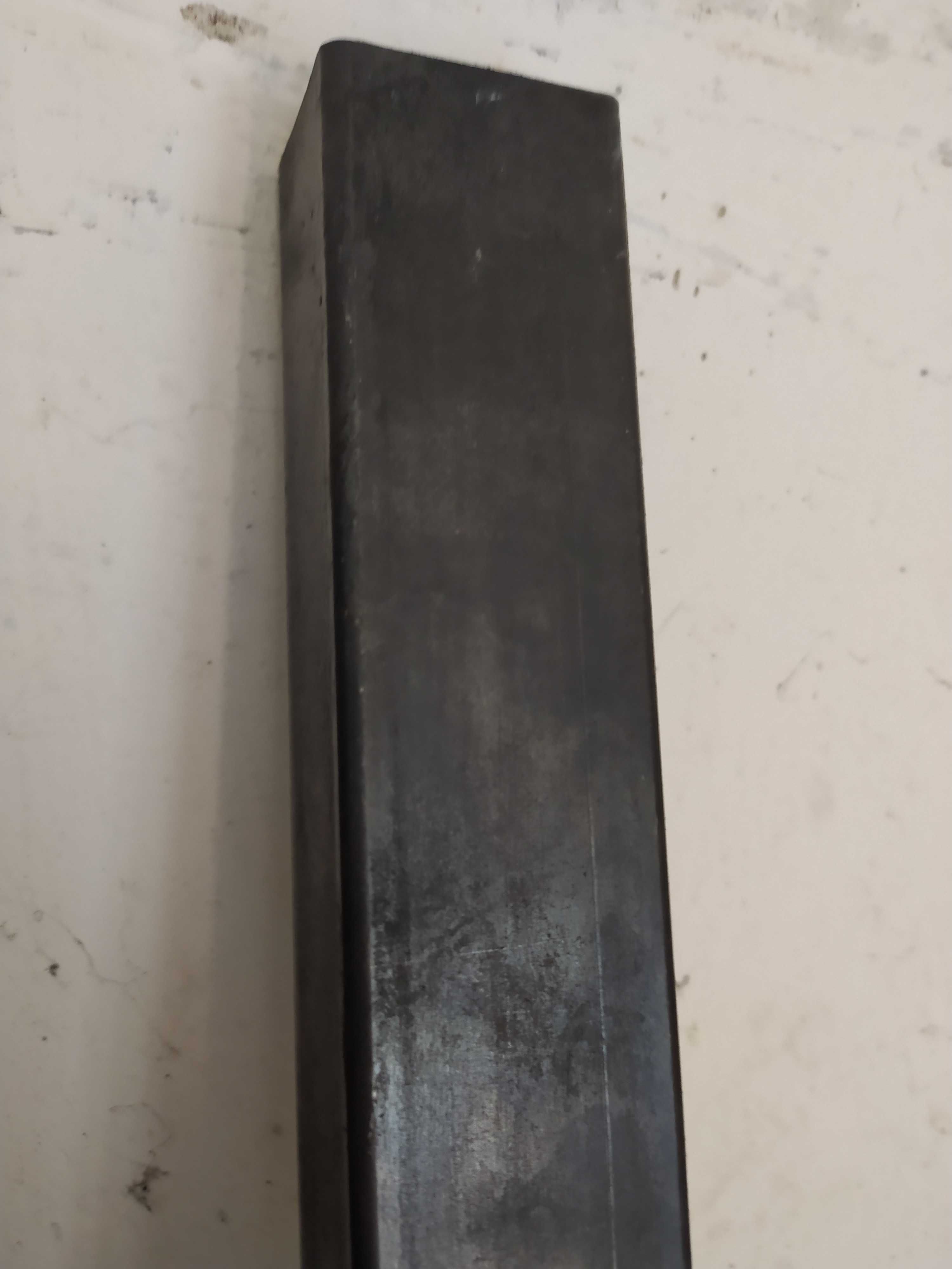 Profile stalowe zamknięte, profil stalowy 40x30x1,5 mm 2 metry