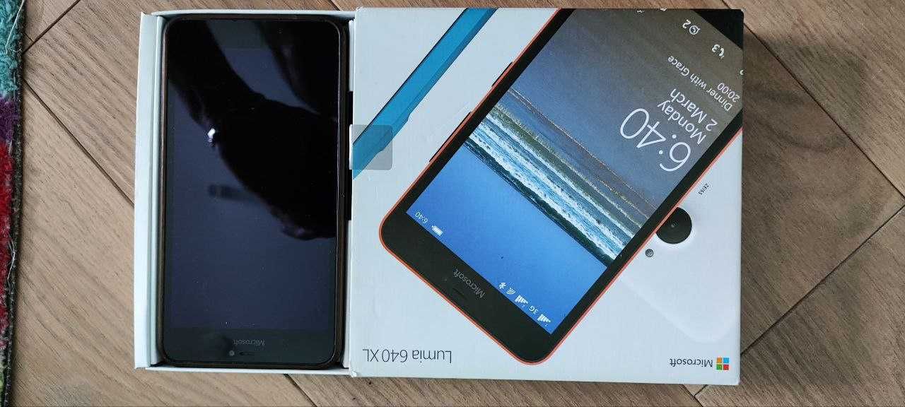 Продам телефон Lumia 640XL