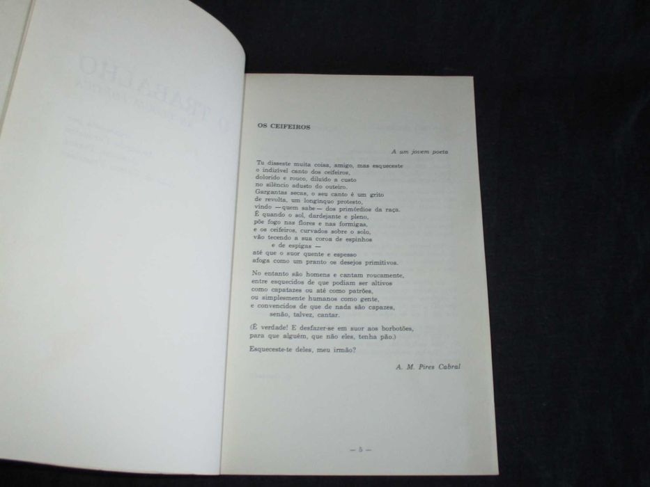 Livro O Trabalho Antologia Poética