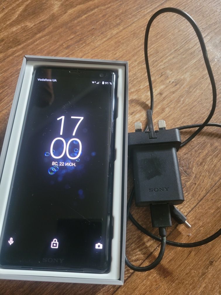 Sony Xperia XZ3  4/64 gb
