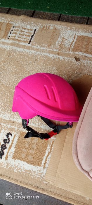 Kask rowerowy damski rozmiar M,52-56cm
