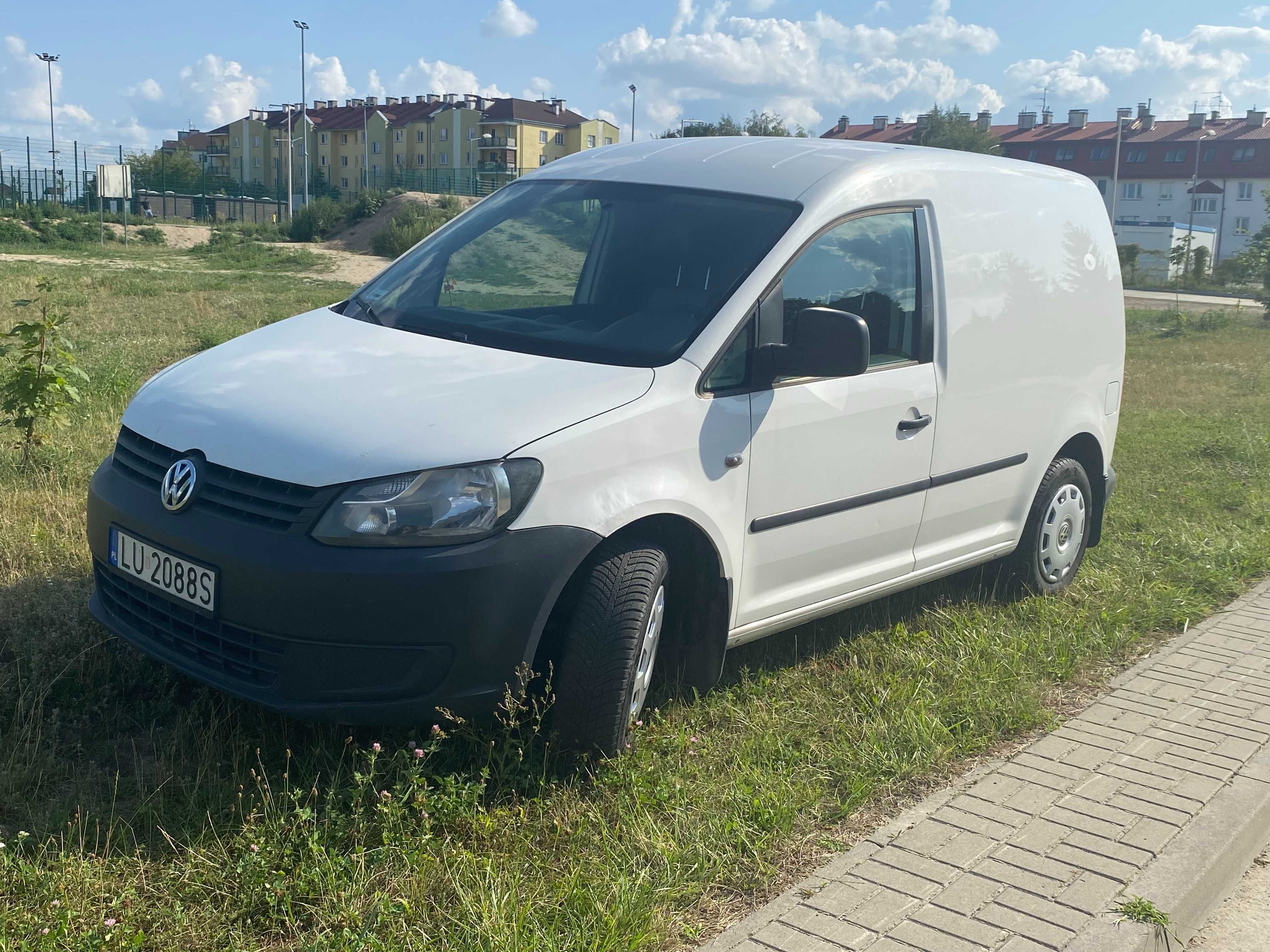 vw caddy lift 1,6 diesel fra vat 23 brutto  1 włąściciel salon