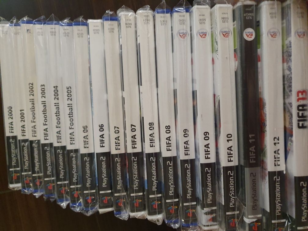 Ps2 playstation 2 kolekcja gry Fifa 2000 13 od kolekcjonera unikat
