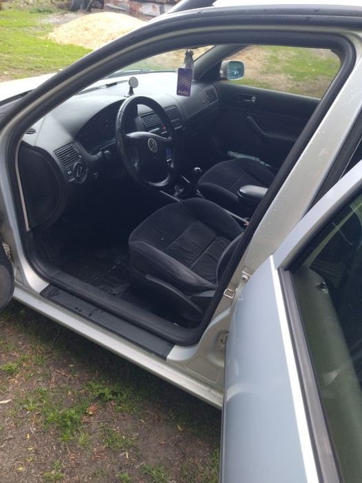 Volkswagen Golf 4