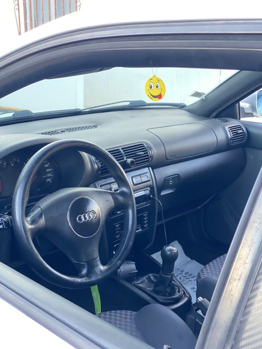 Audi A3 PD130 C/Muito Material