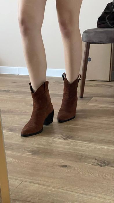 Чобітки з натуральної замші, 38 розмір