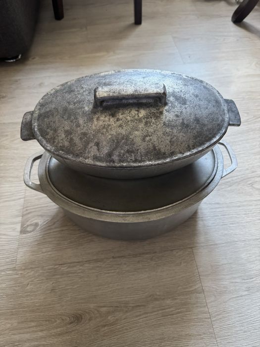 Чугунна гусятниця 3л.