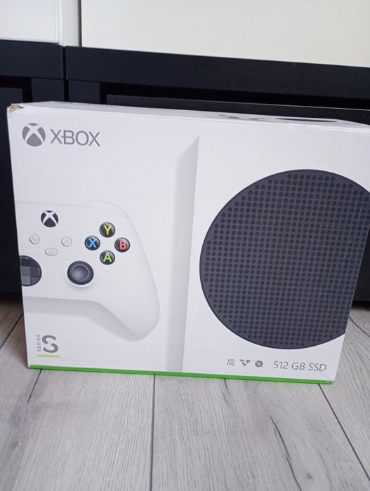 Xbox Series S używany z pudełkiem