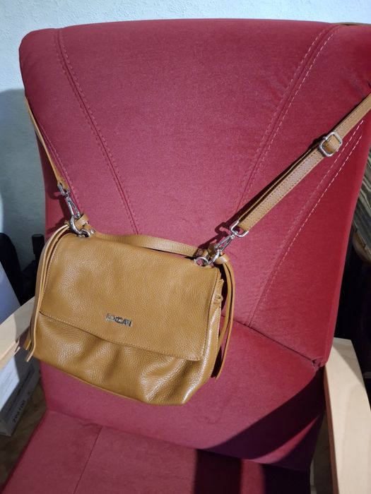 Torebkę damską LOCCATI w idealnym stanie sprzedam.