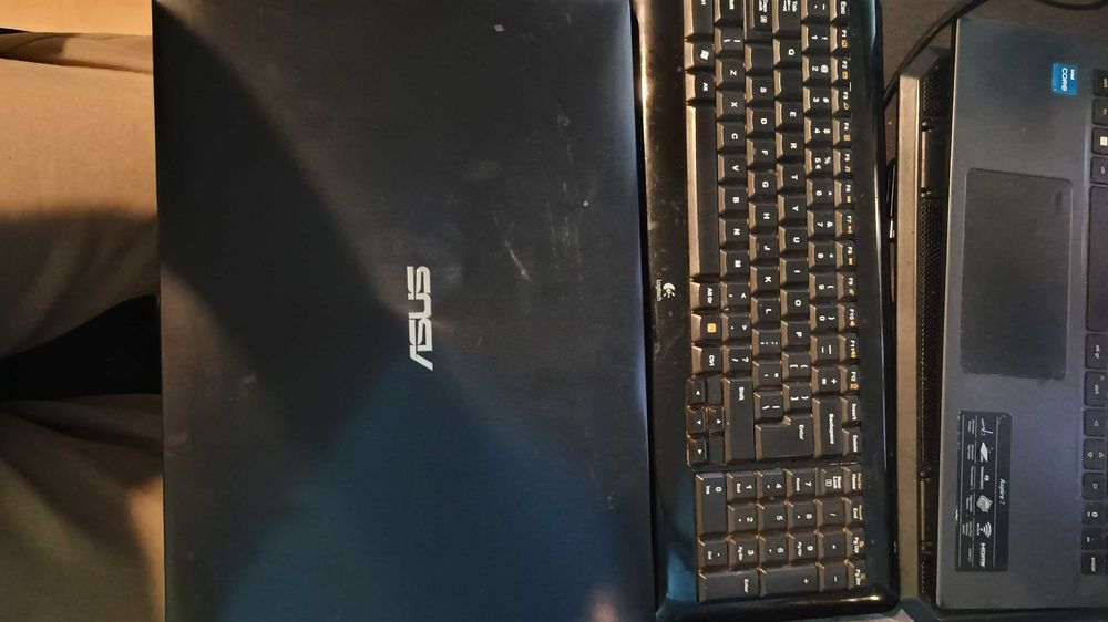 Laptop Asus R556L i3 stan nieznany