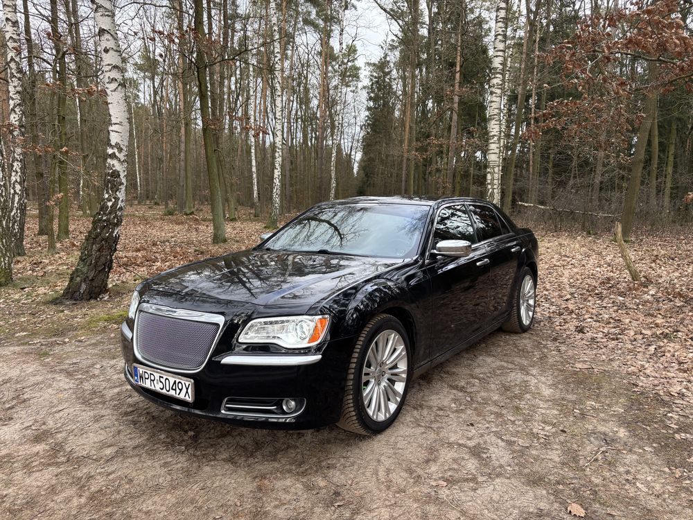 Chrysler 300c John Varvatos