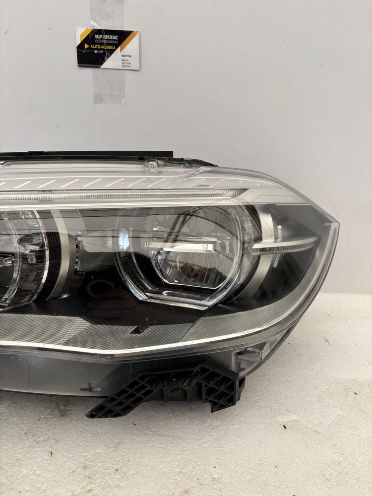 BMW X5 F15 X6 F16 lampa lewy przód lewa przednia adaptive led