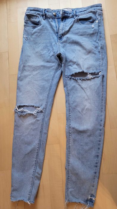 Jeansy Stradivarius rozm. 44