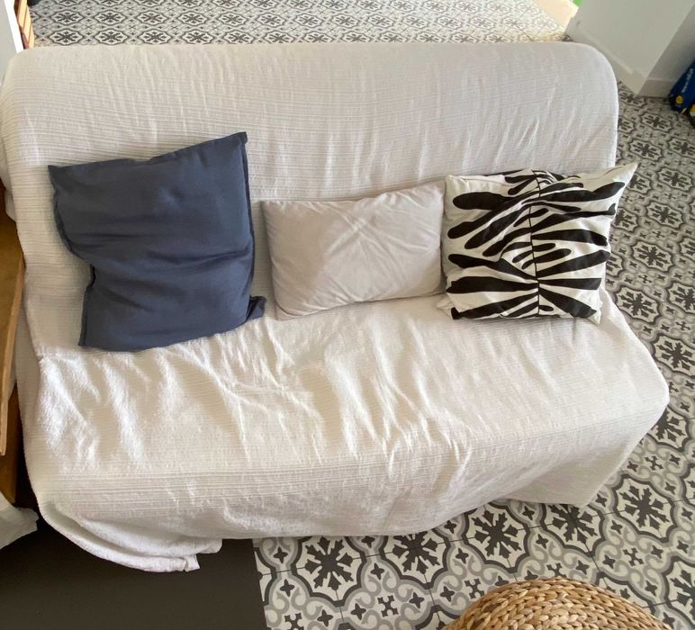 Sofá-cama da Maison du Monde, como novo