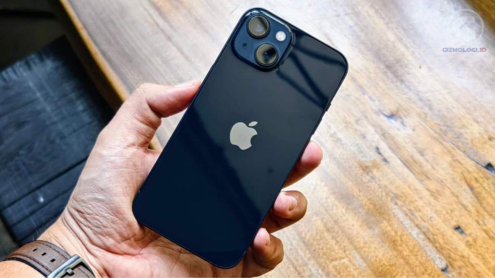 iPhone 13 128gb з магазину на гарантії