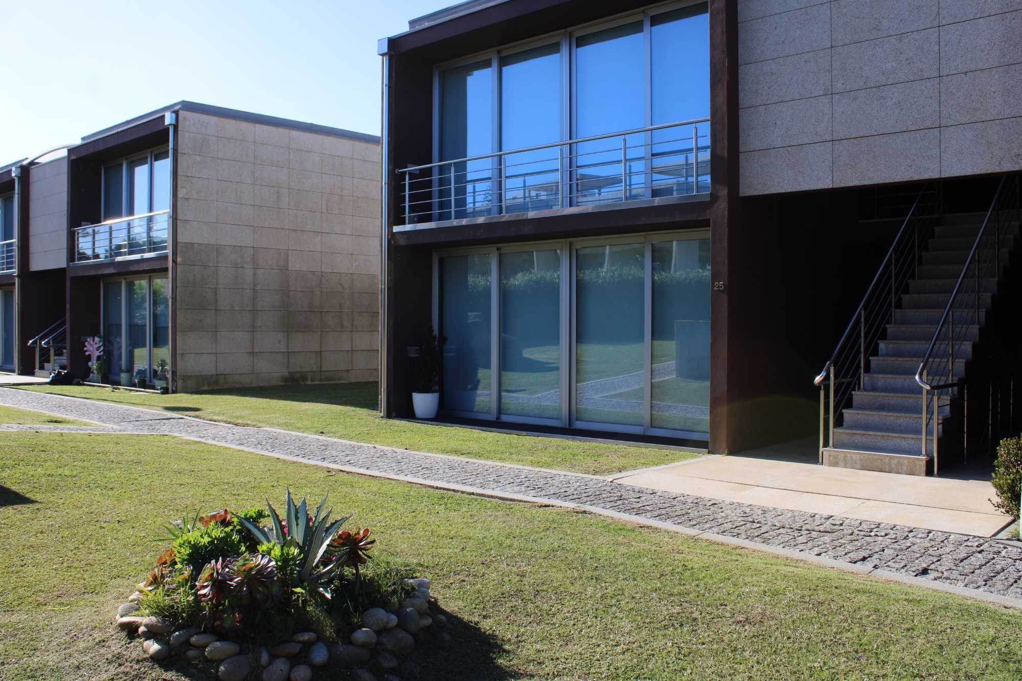 Apartamento T2 em Âncora – Perto da Praia com Vista Mar