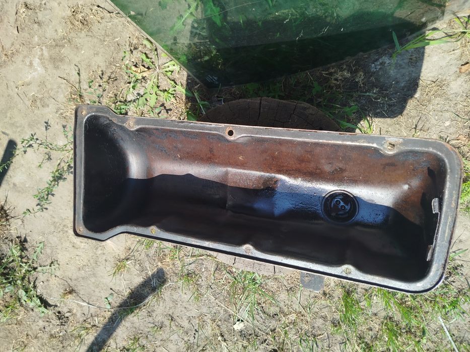 Клапанна кришка ваз 2101-07