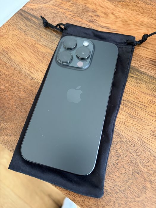 iPhone 15 pro 256 gb