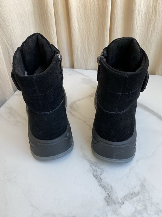 Зимові черевики чоботи натуральна замша жіночі