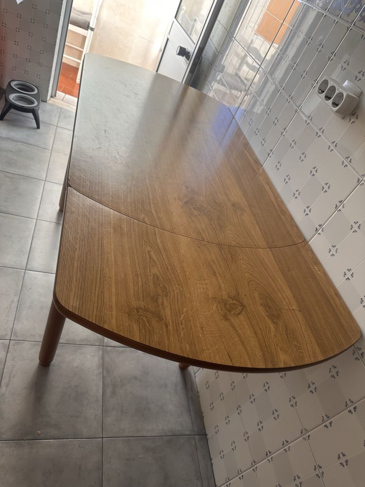 Mesa de Jantar extensível