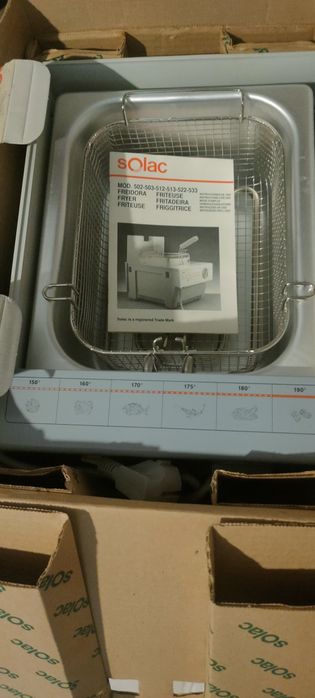 Vende-se fritadeira Solac (Nunca usada)