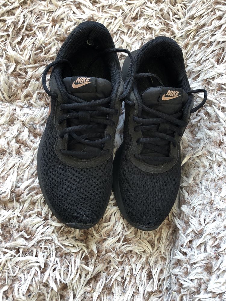 Buty damskie Nike 38,5