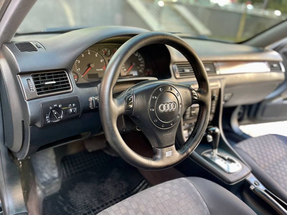 Продам Ауді     а6с5