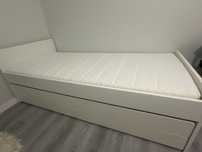 Vendo cama com gavetao + 2 gavetas