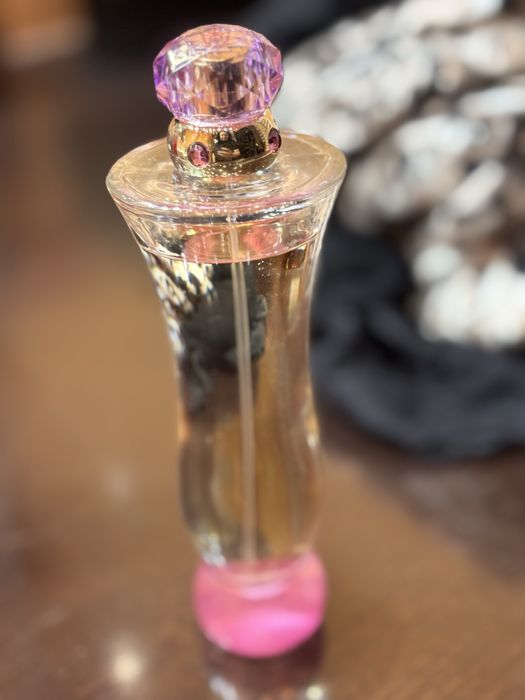 Perfum Versace Woman