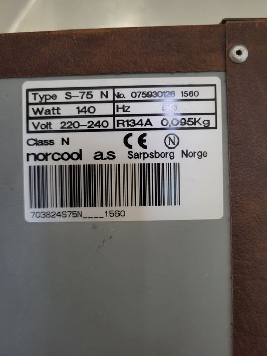 NORCAVE witryna chłodnicza na wino